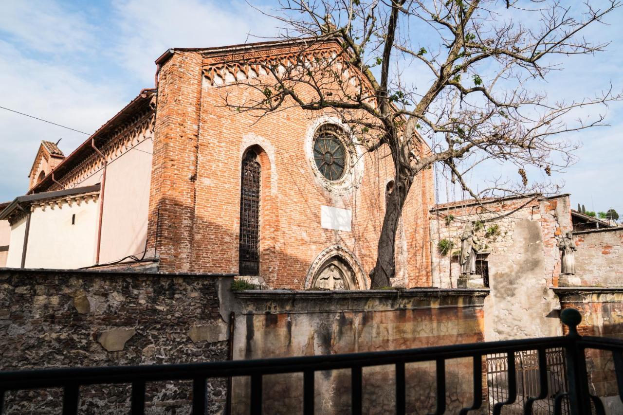 Santa Chiara 11 - Rooms -Verona Bagian luar foto